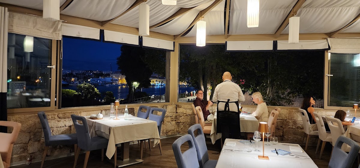 Kaštel
