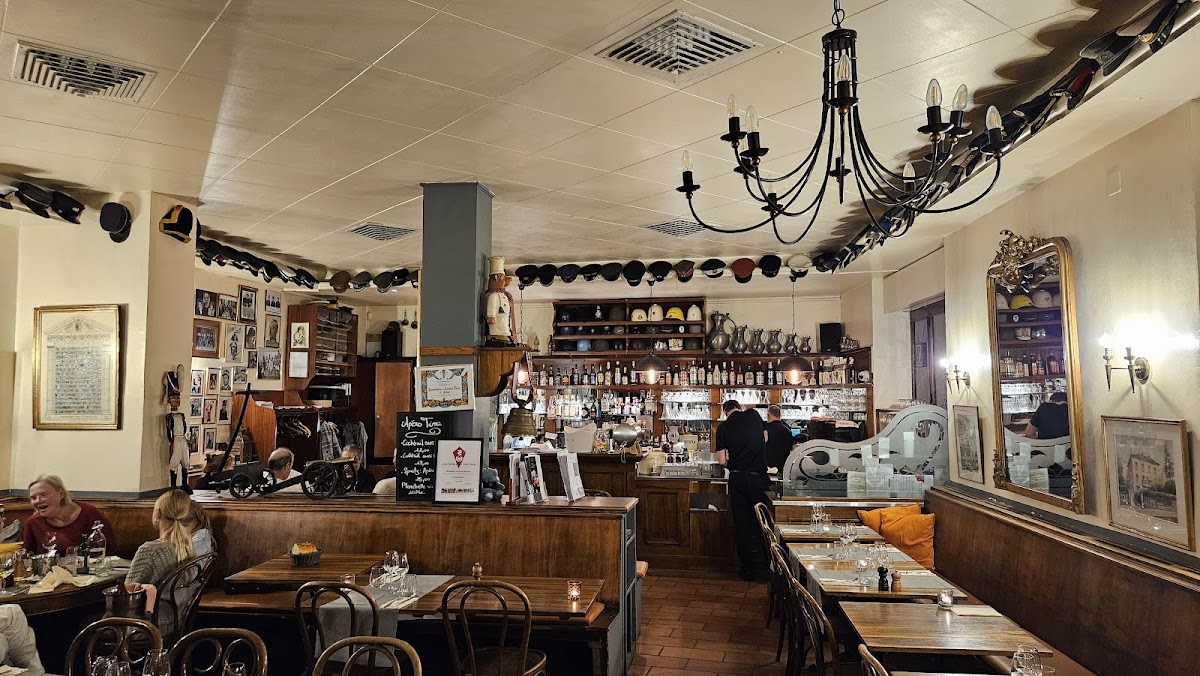 Café de l'Hôtel de Ville
